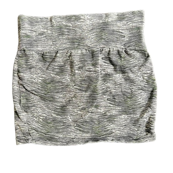 🌸 URBAN BEHAVIOR GRAY/BLACK PRINTED PENCIL MINI SKIRT SIZE SMALL - Picture 2 of 3